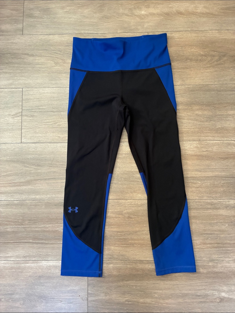 UA Black and Blue Colorblock Leggings
